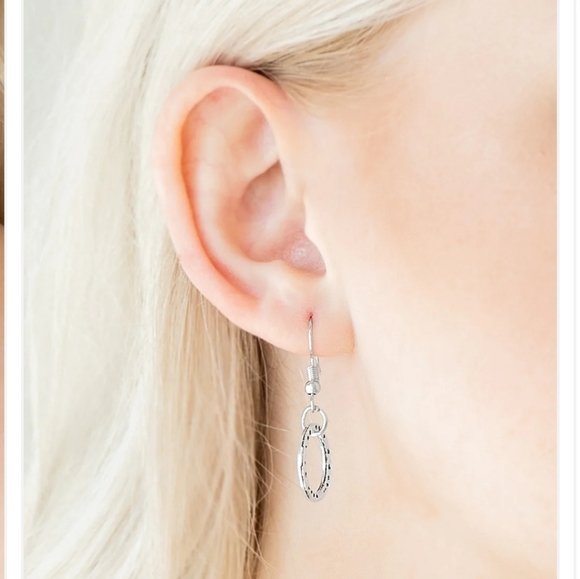 Circus Show - multi - Paparazzi necklace - Picture 3 of 3